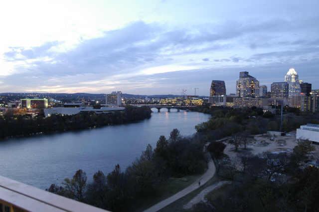 Building Photo - 54 Rainey St