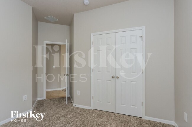 Building Photo - 10909 Wildcat Dr