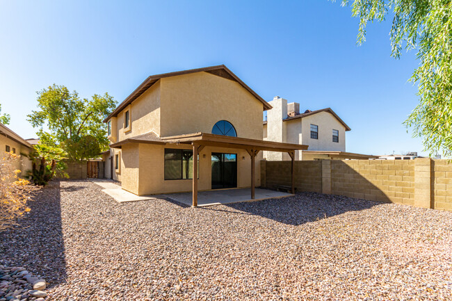 Large yard with patio area - 3748 W Carol Ann Way