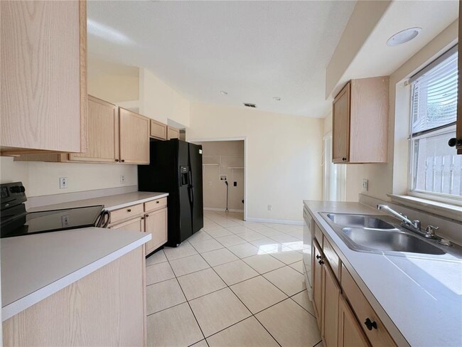 Building Photo - 1116 Sail Creek Dr