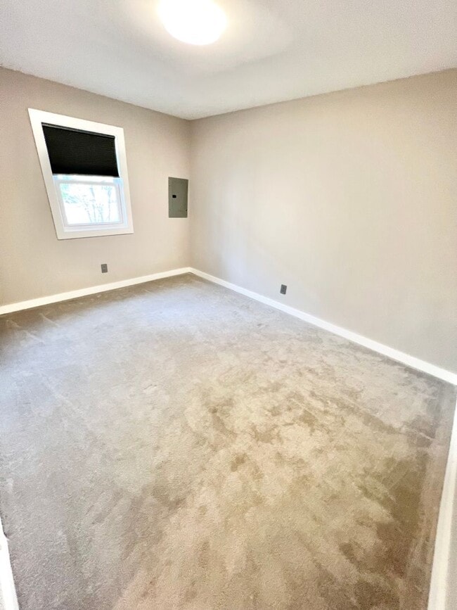 Building Photo - 5867 Poplar Hall Dr