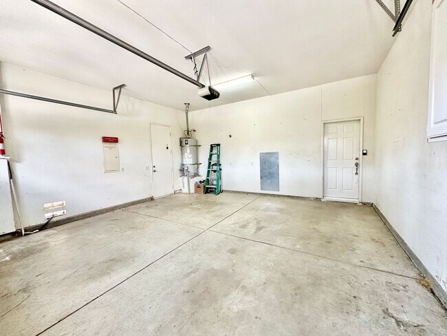 Building Photo - 31340 Aussie Ln