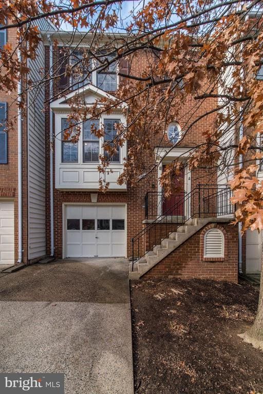 Building Photo - 2106 Patty Ln