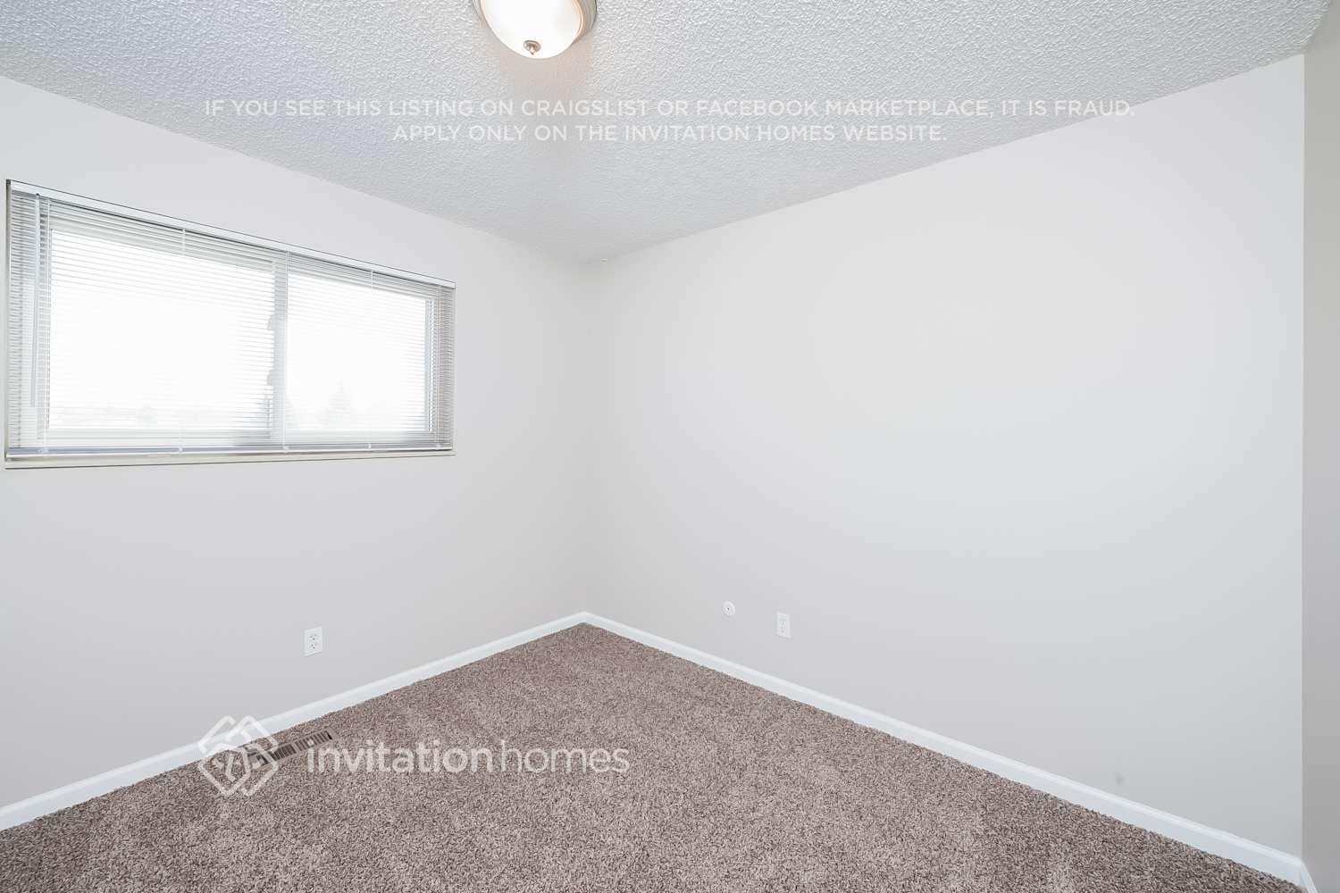 Building Photo - 10976 Jay St