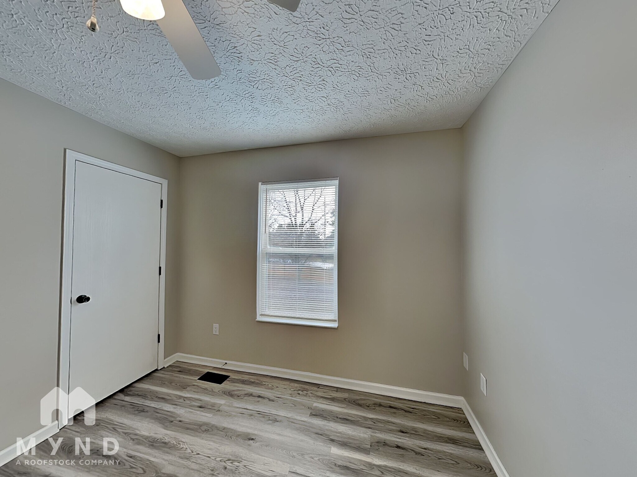 Building Photo - 5819 Rothrock Ct