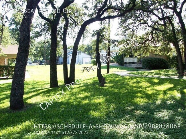 Building Photo - 7825 Beauregard Cir