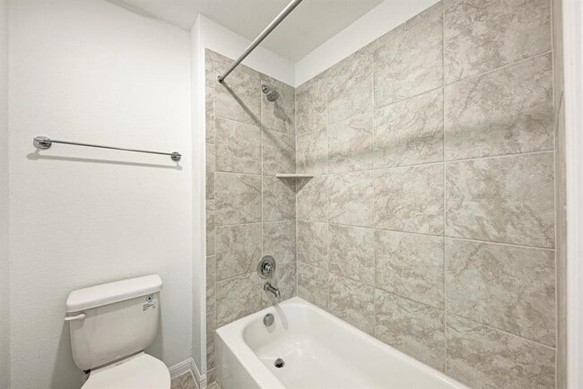 Building Photo - 345 Andesite Trl