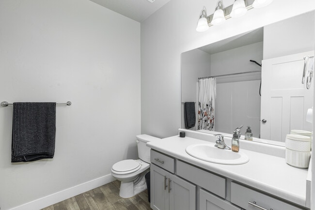 Building Photo - 14472 S Selvig Way