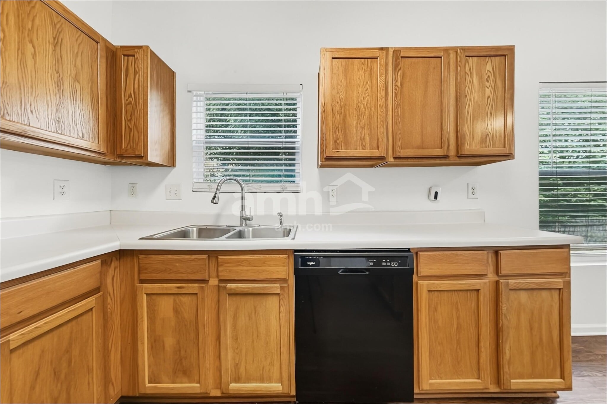 Building Photo - 14716 Castletown House Dr
