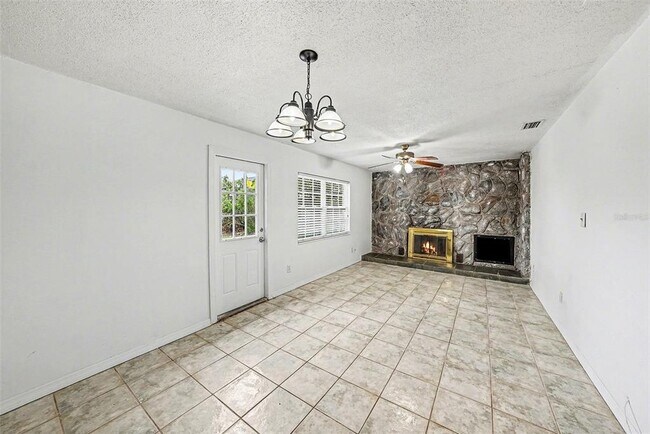 Building Photo - 4727 Eldorado Dr