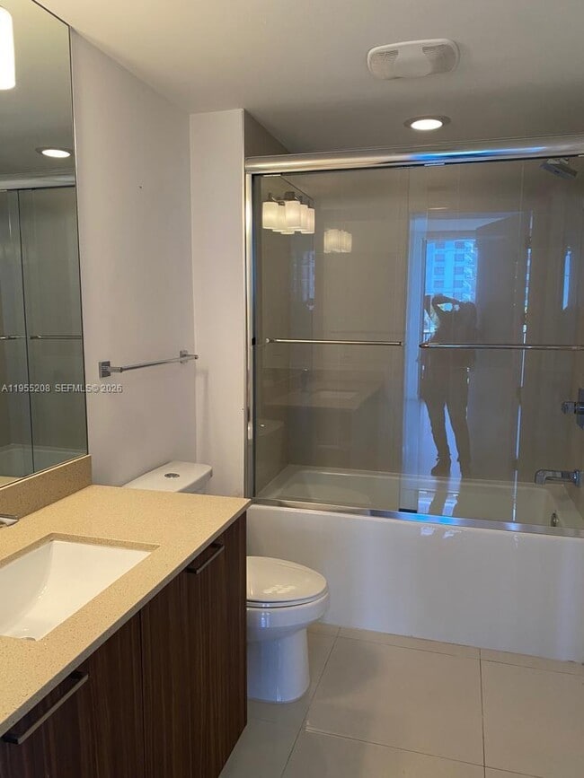 Building Photo - 5252 NW 85th Ave