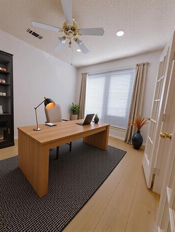 Building Photo - 1437 Sussex Dr