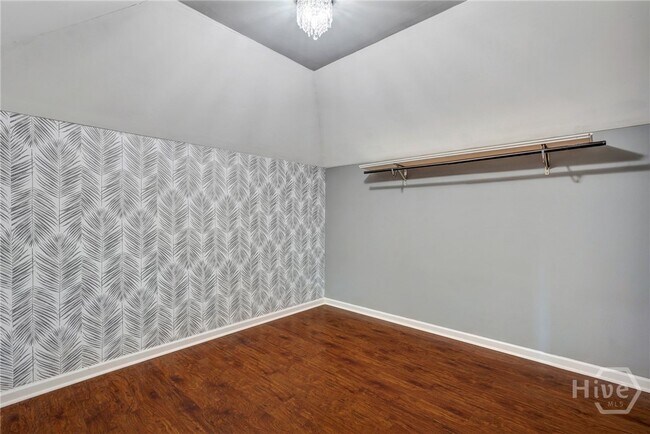 Building Photo - 41 Jerico Trl