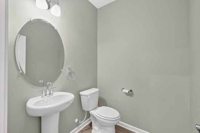 Building Photo - 182 Oasis Dr