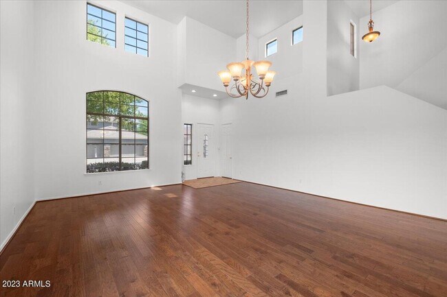 Building Photo - 4411 W Paseo Way