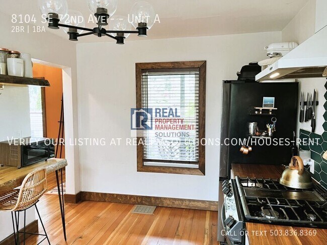 Building Photo - 8104 SE 72nd Ave