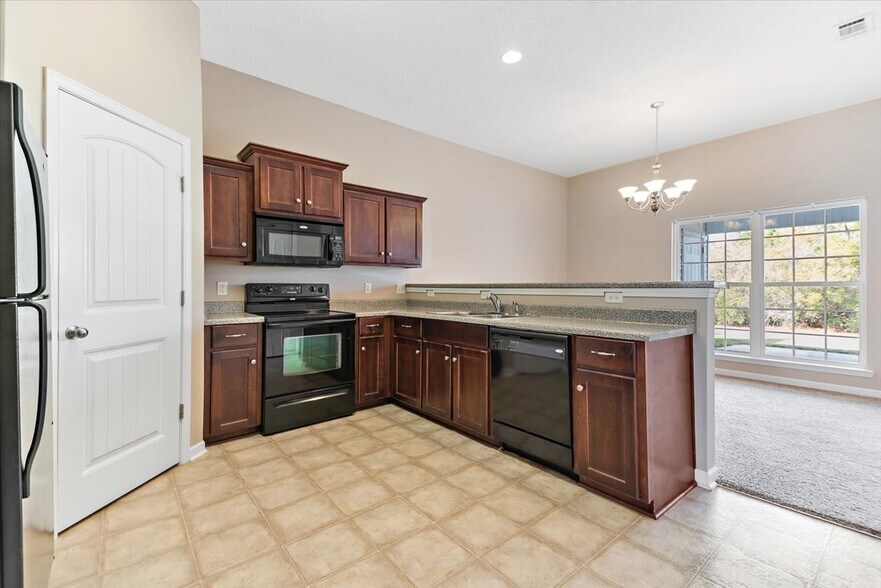 Kitchen - 401 Barry McCaffrey Blvd
