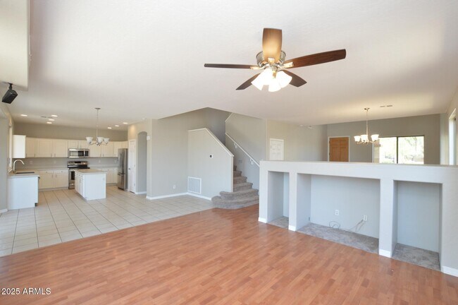 Building Photo - 14605 W Verde Ln