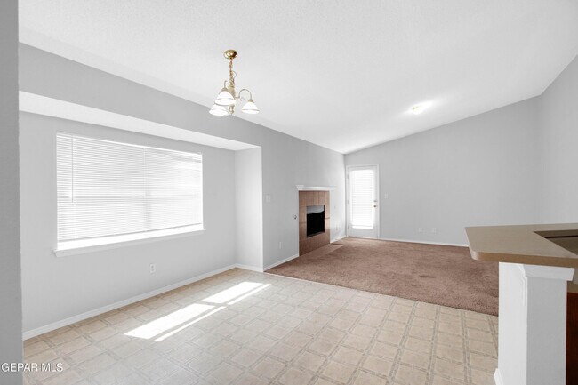 Building Photo - 12701 Tierra Monje Ln