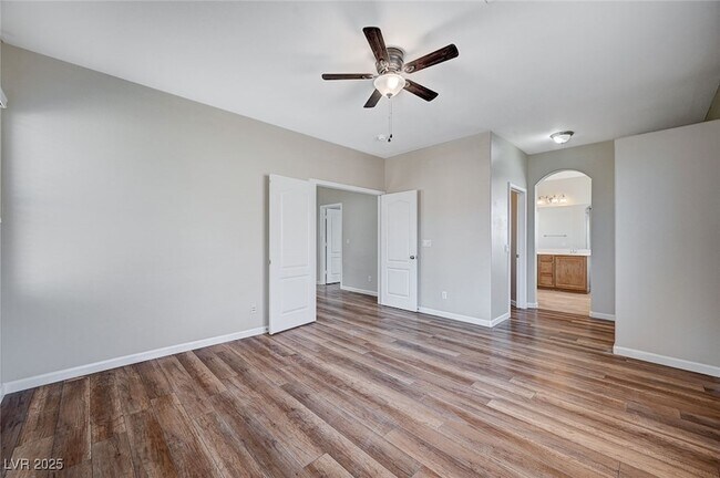 Building Photo - 684 Sumatra Pl