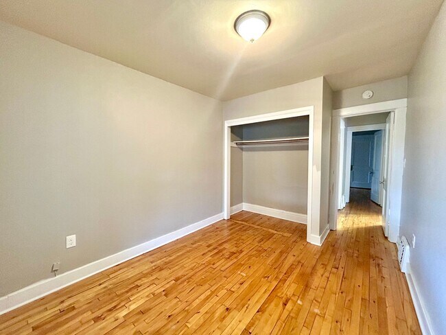 Building Photo - Two Bedroom Home in Muskegon