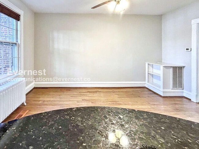 Building Photo - 2708 W Grace St