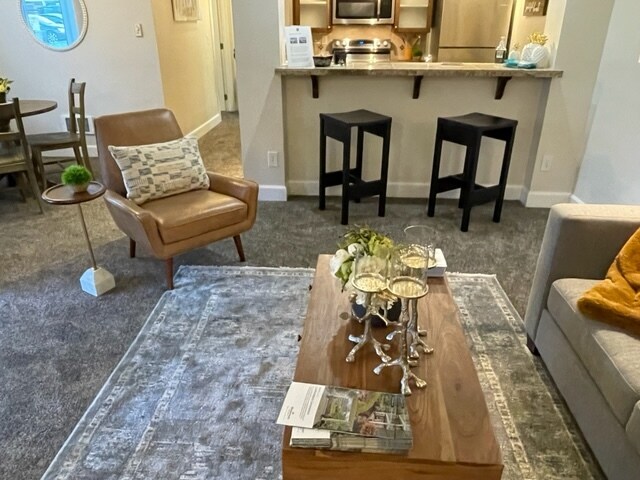 Building Photo - 300 N 130th St