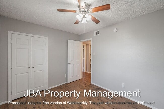 Building Photo - 1794 Farleigh Ct