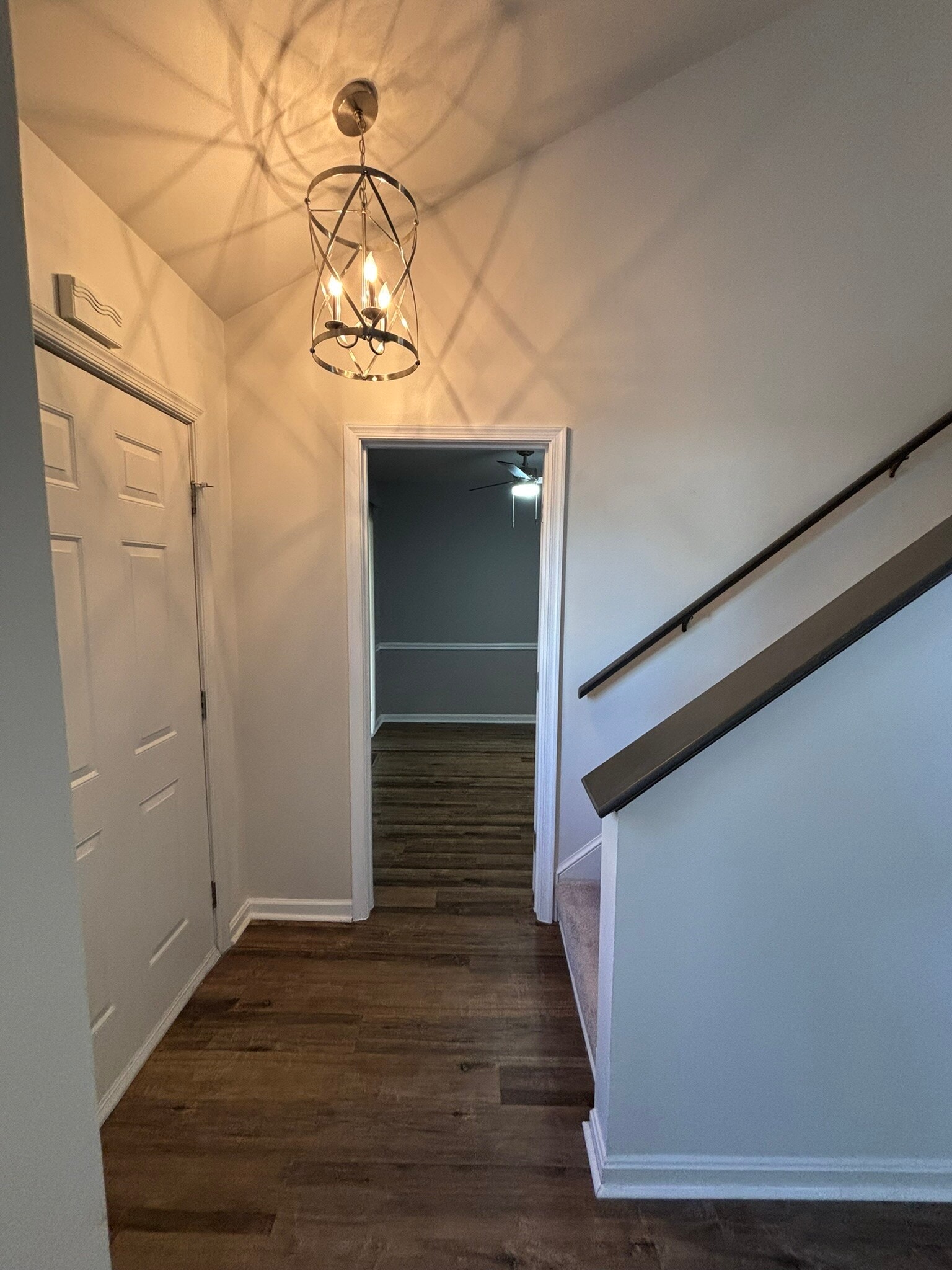 Building Photo - 405 Franklin St