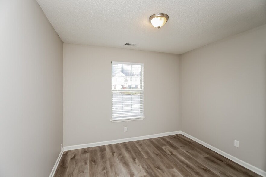 Building Photo - 4255 Anderson Ridge Way