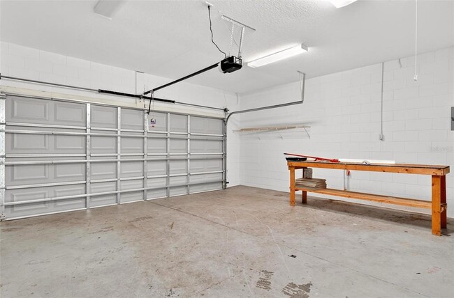 Building Photo - 7006 Pine Hollow Dr