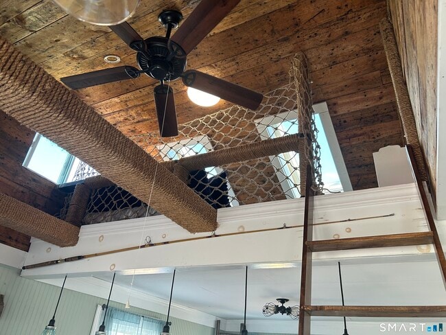 Building Photo - 92 Caroline Rd