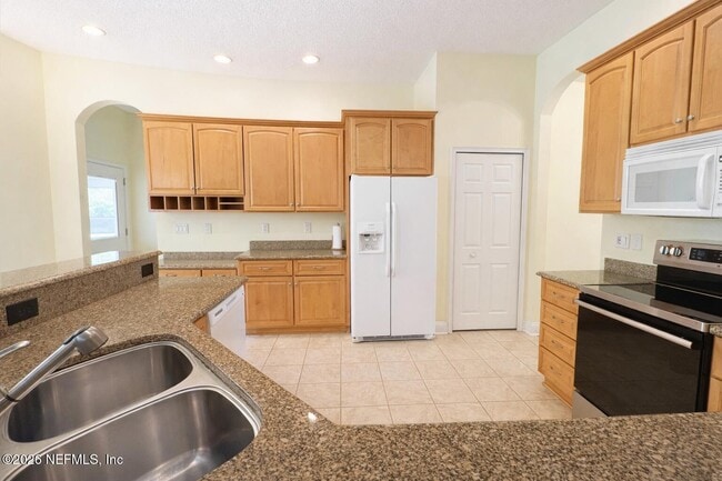 Building Photo - 2546 Crooked Creek Point Rd