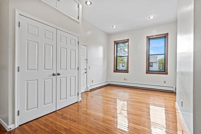 Building Photo - 800 Ocean Ave