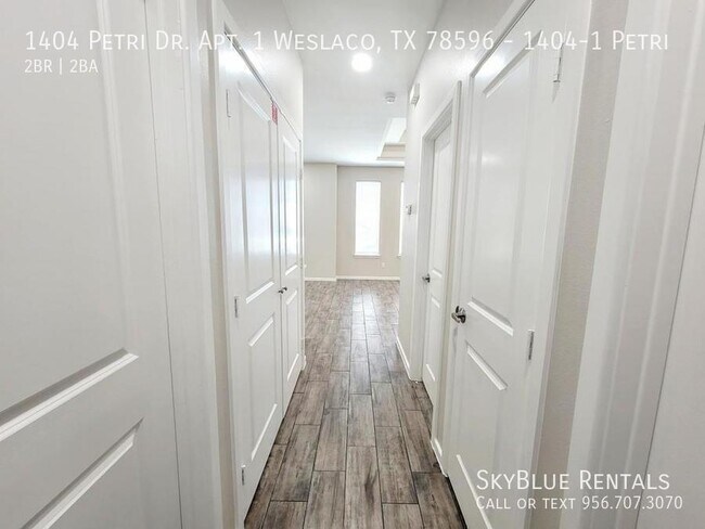 Building Photo - 1404 Petri Dr