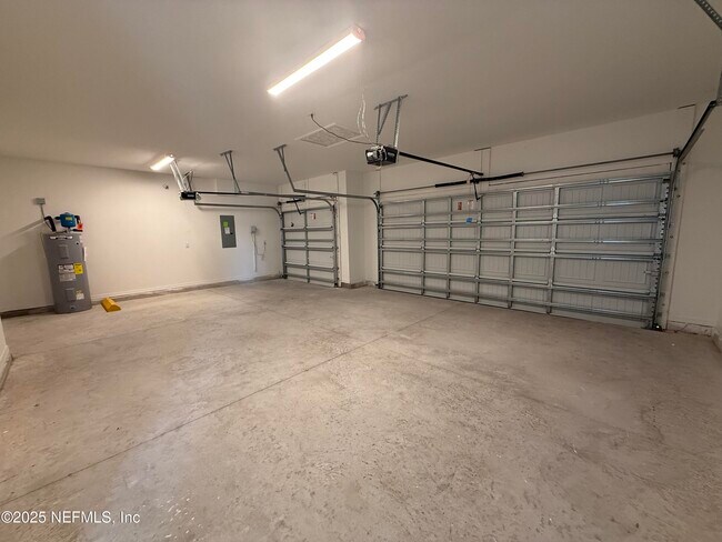 Building Photo - 3321 Harvesters Ct