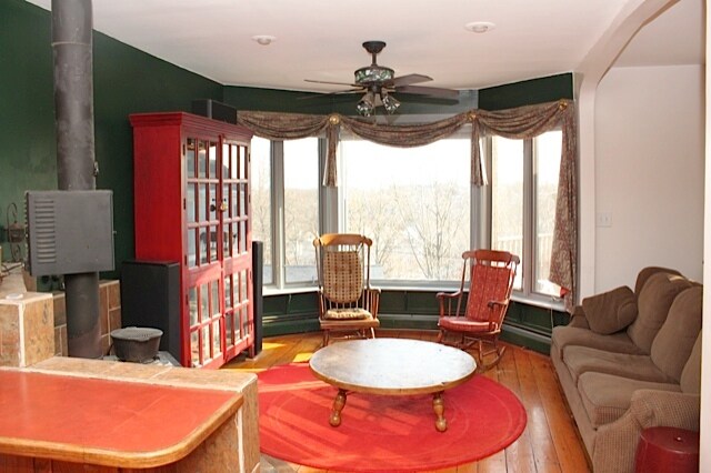 Building Photo - 55 Lawn St