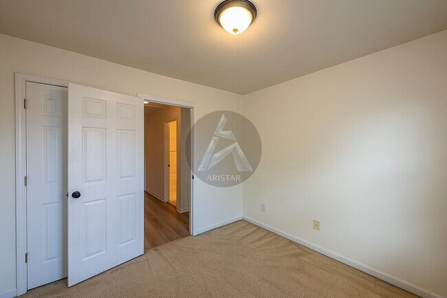 Building Photo - 1440 Dolcetto Trce