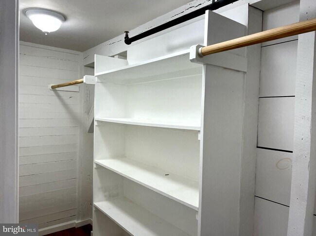 Building Photo - 201 N 23rd St