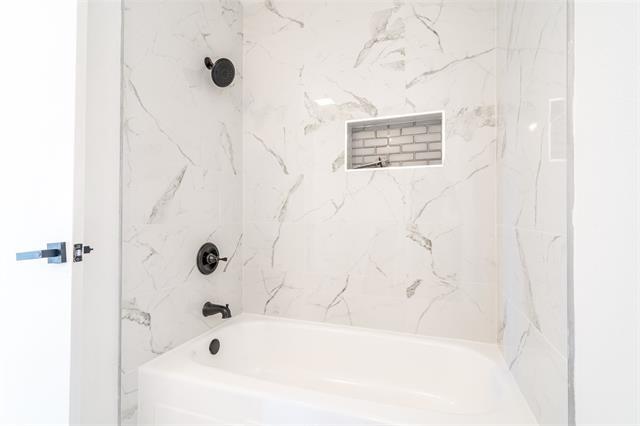 Building Photo - 5000 Brandenburg Ln