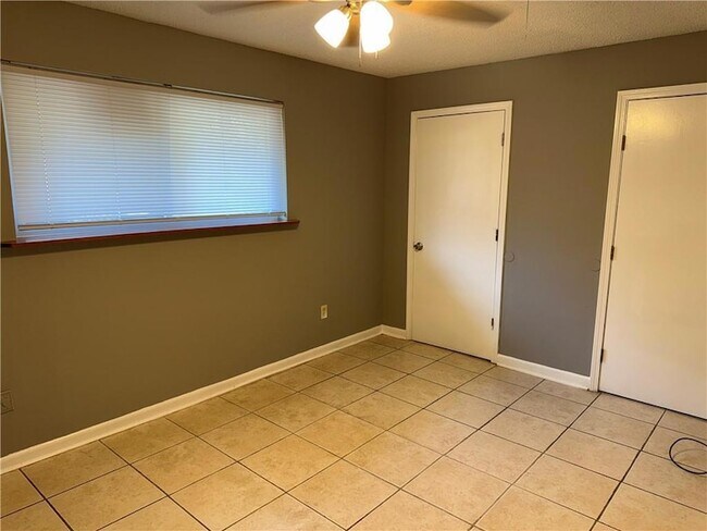 Building Photo - 4420 Arts St