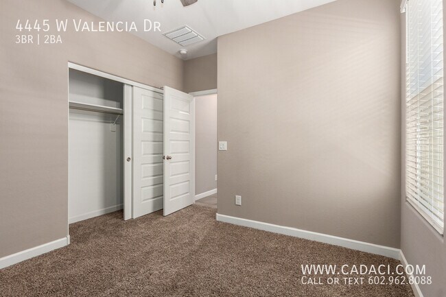 Building Photo - 4445 W Valencia Dr
