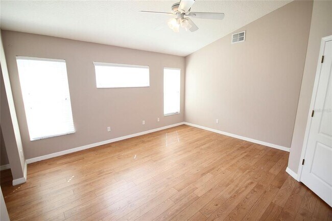 Building Photo - 9429 Southern Garden Cir