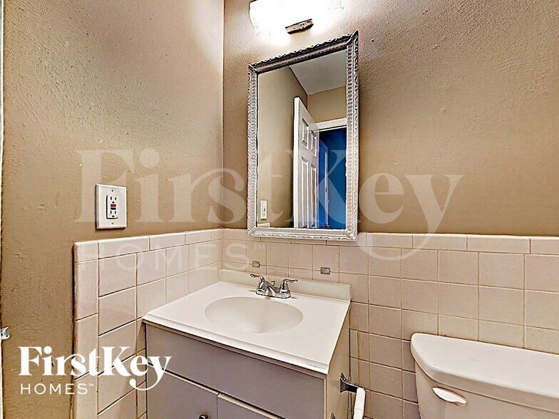 Building Photo - 5353 Branridge Rd