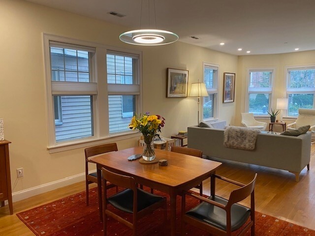 Building Photo - 85-87 Francis St