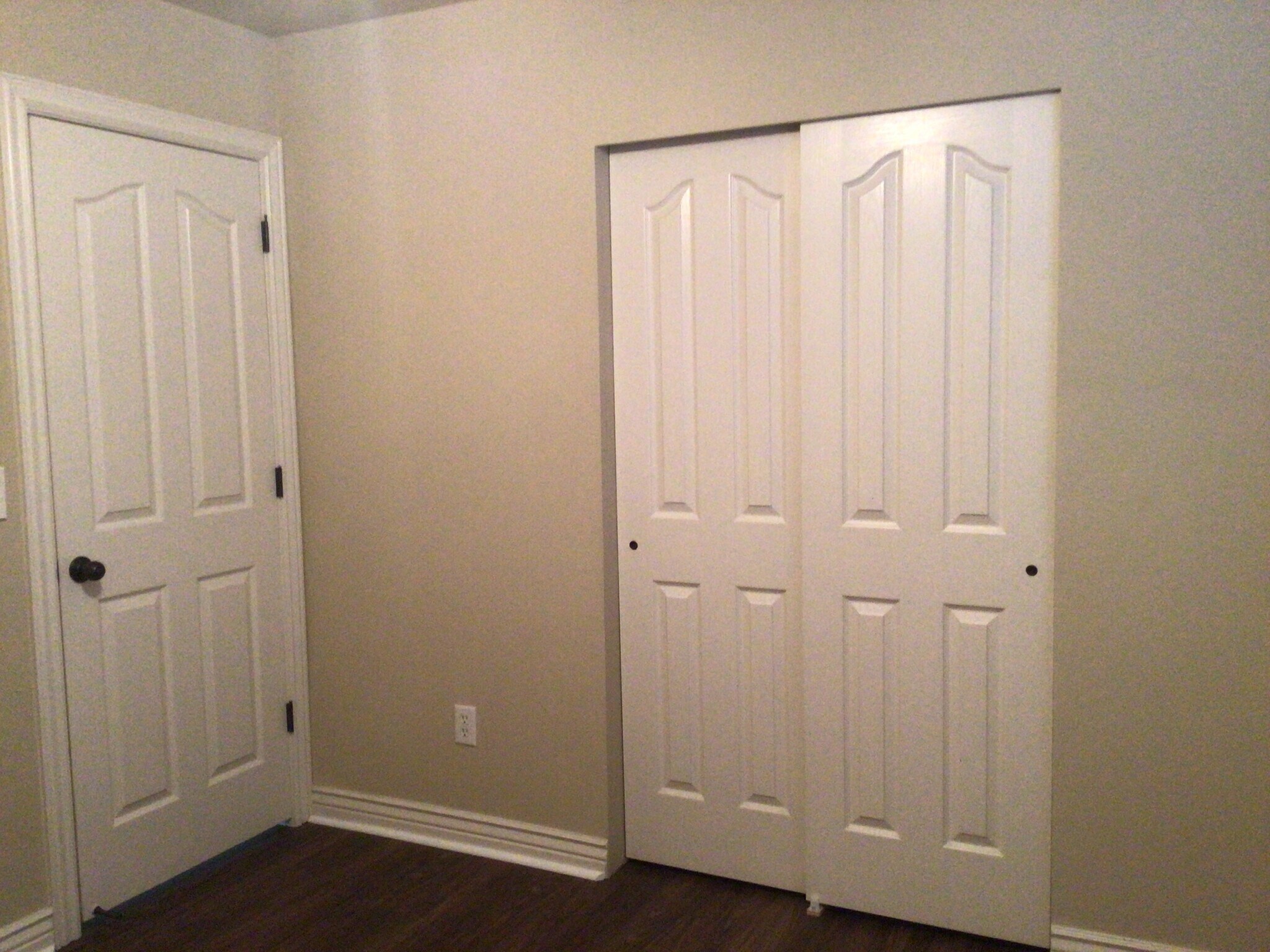 Building Photo - 7134 S Sorrento Way