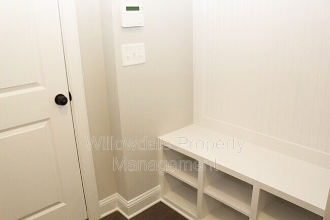 Building Photo - 436 Morgan Ridge Rd