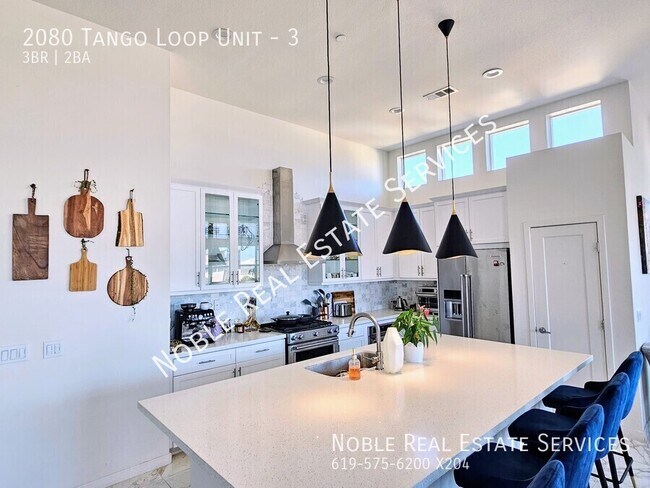 Building Photo - 2080 Tango Loop
