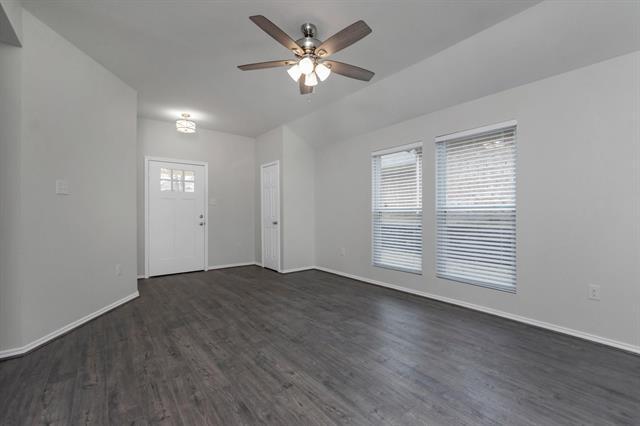 Building Photo - 8112 Arbor Ave