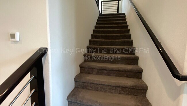 Building Photo - 17823 Taft Dr